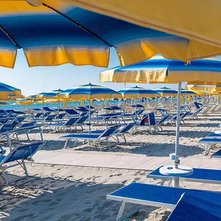 Adria Hotel